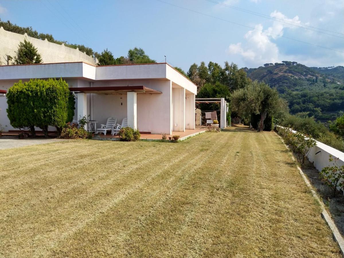 メッシーナ Casa Sciroccoヴィラ エクステリア 写真